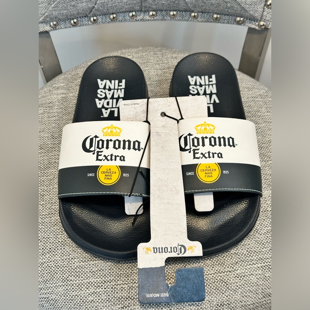 Unique Corona Extra Slides / Slippers - Brand New! Size: 8/9